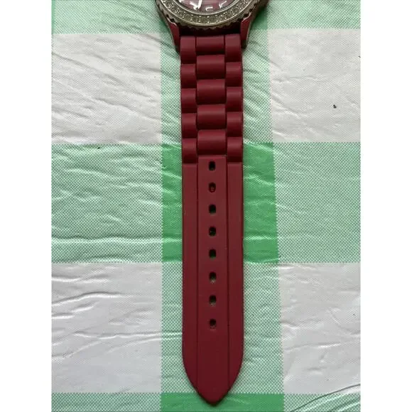 Arkansas Razorbacks Rhinestone Bezel Quartz Watch - Picture 4 of 7